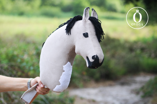 Ovega Hobbyhorse L OS' Prince